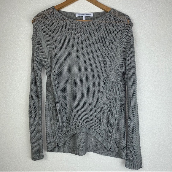 Cupcakes and Cashmere Distressed Zipper Sweater - Picture 3 of 8